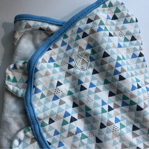 Swaddle Me • Blue Patterned Baby Swaddler - Picture 2 of 4